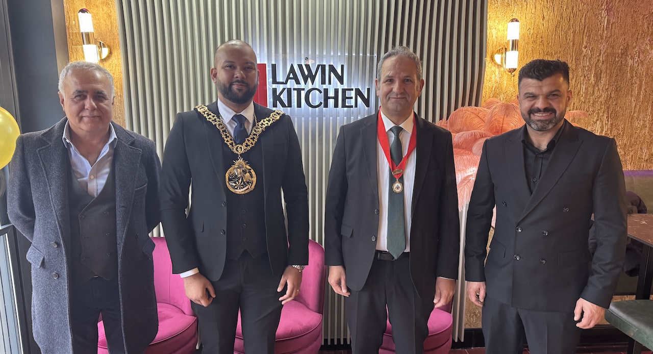 Londra’da Akdeniz’in Yeni İncisi, Lawin Kitchen Açıldı 1