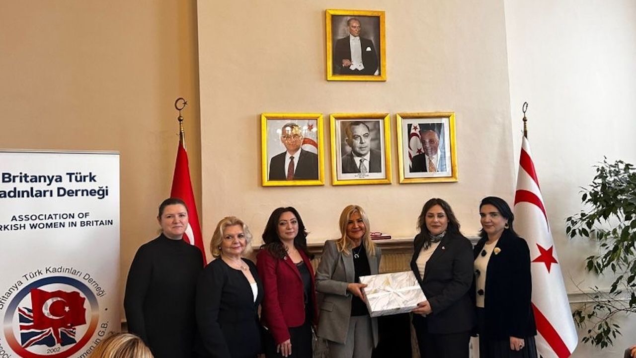 Btkd’den Midlands Türk Okullarına Bağış 1-1