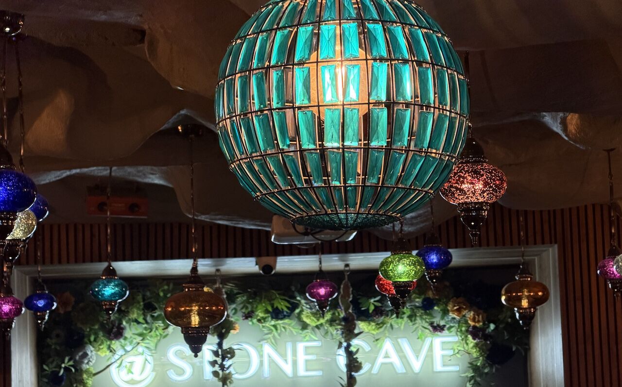 Londra’da Otantik Ortamda Gerçek Türk Kahvaltısı