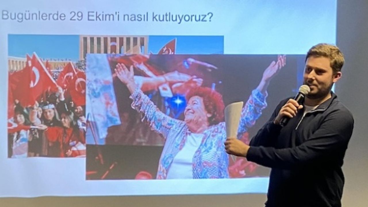 Londra'da Türk Kültür Gecesi ve 24 Kasım Öğretmenler Günü Kutlaması