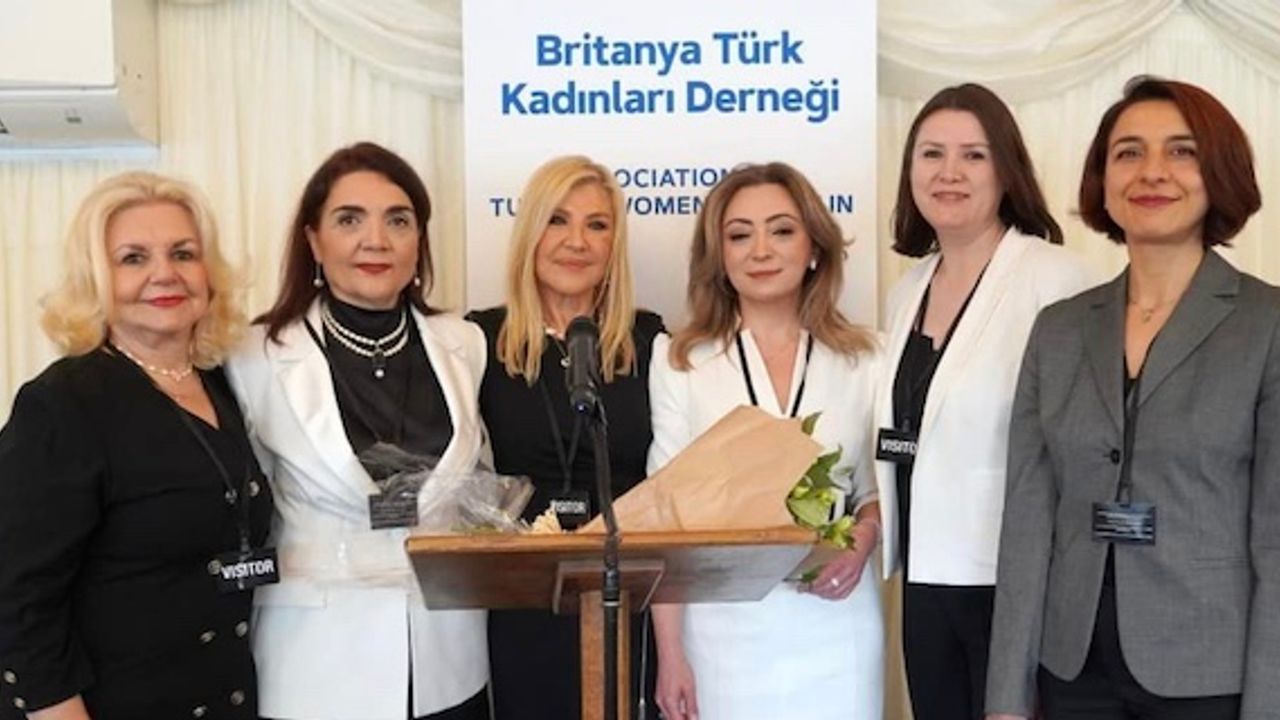 Britanya Türk Kadınları Derneği'nden İngiltere Lordlar Kamarasında Etkinlik