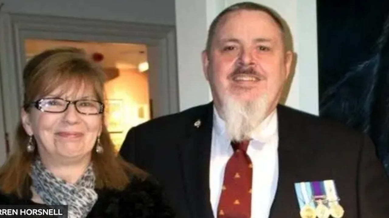 Darren Horsnell’tan çalınan ölen nişanlısının yüzüğü bir özür notuyla kendisine geri verildi