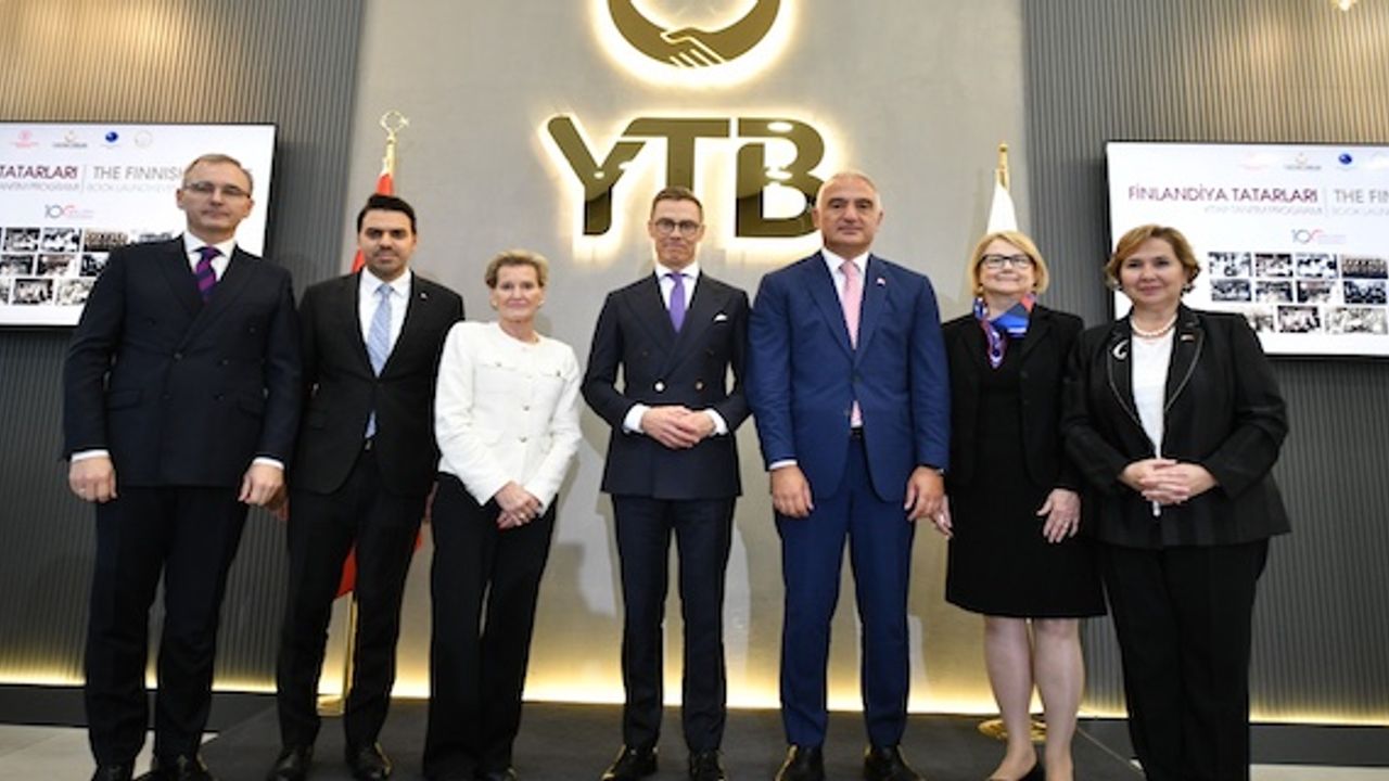 Finlandiya Tatarları eseri Finlandiya Cumhurbaşkanı'nın katılımı tanıtıldı