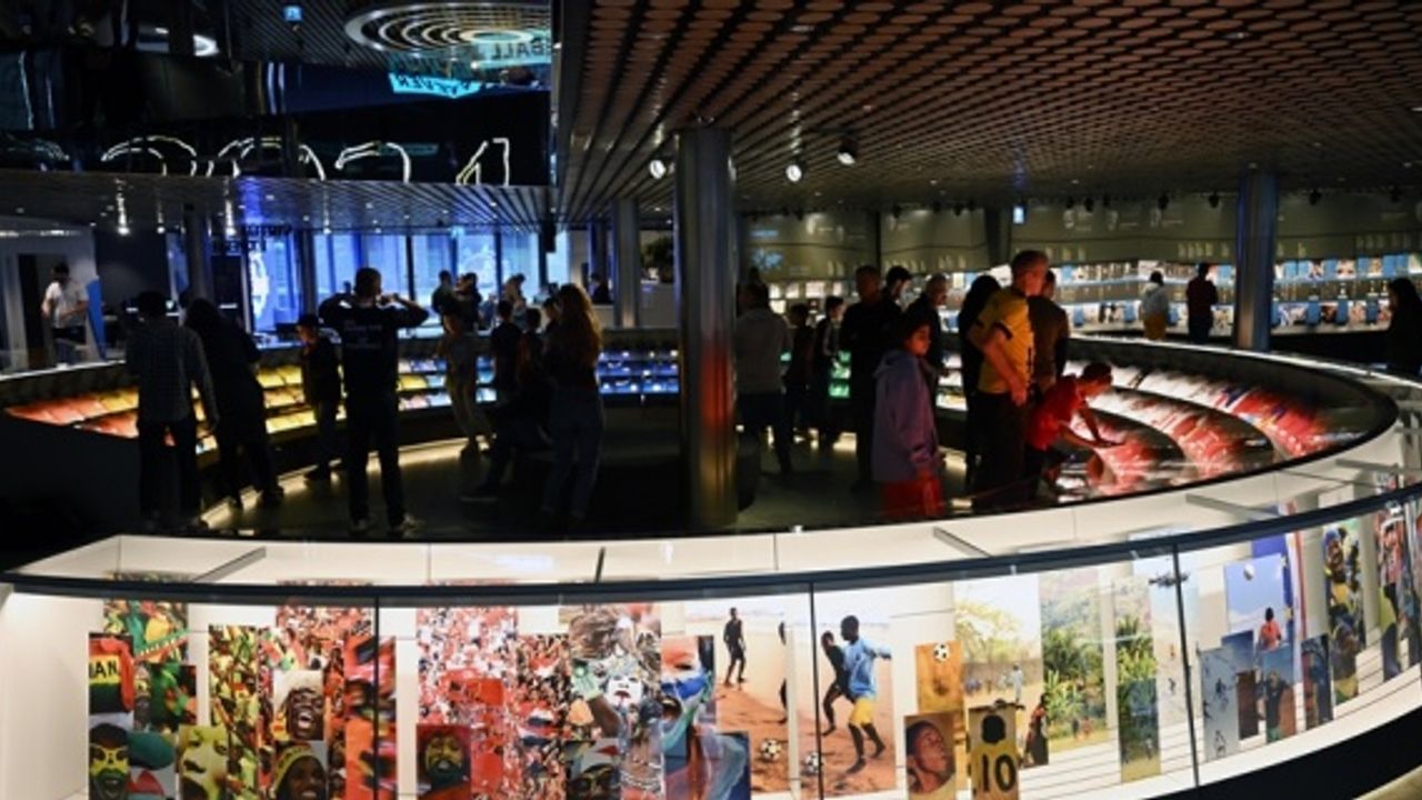 Dünya futbol tarihinde yolculuk: FIFA Müzesi