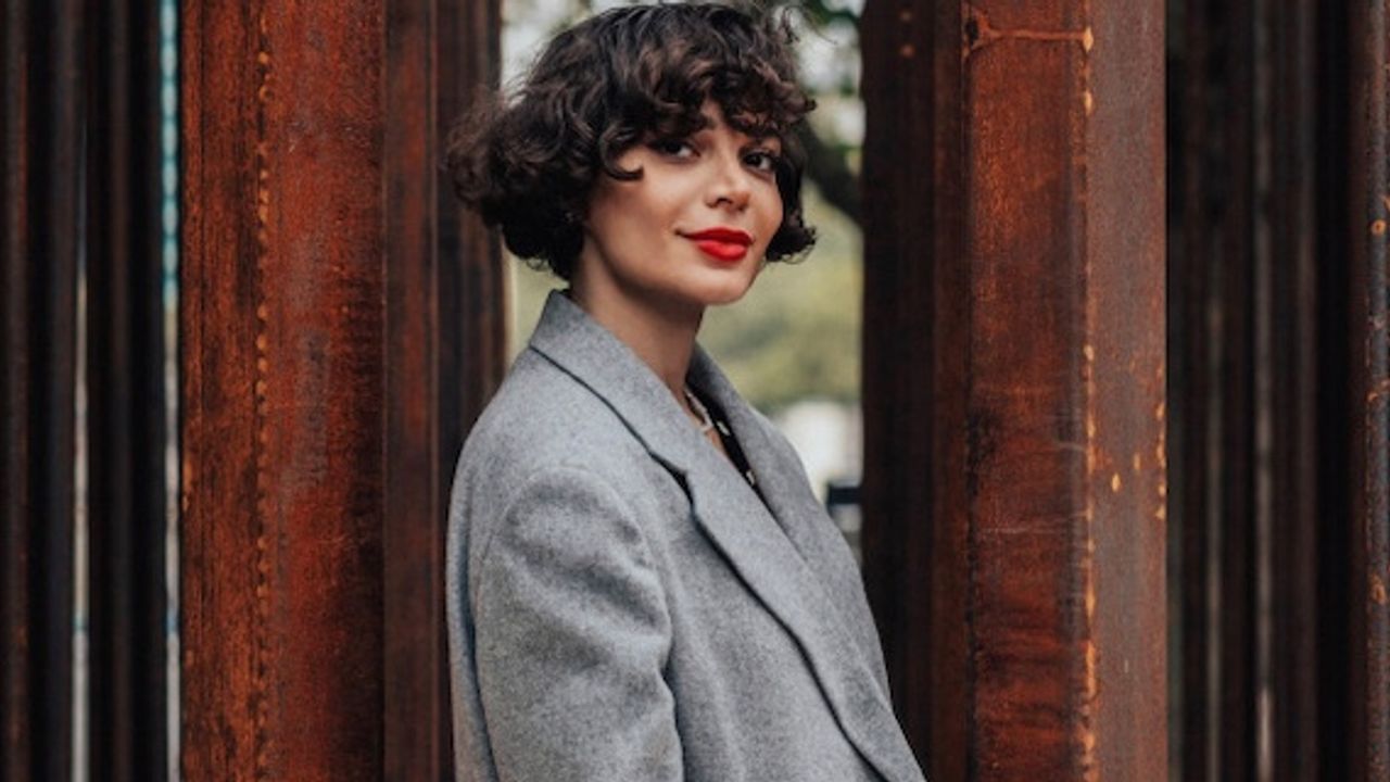 Sanatçı Melek Zeynep Bulut, Red Dot Design Awards'ta ödül aldı