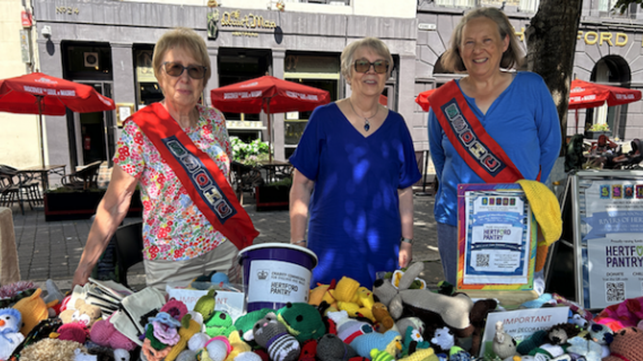 İngiliz Hertford El İşçileri Gizli Topluluğu'nun yün ipleri Türkiye'den