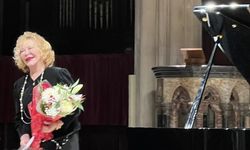 Gülsin Onay'ın Chopin eserleriyle Londra'da Cumhuriyetin 100. yılı konseri