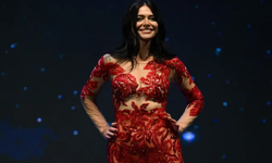 Tarihe geçen 60 yaşındaki Buenos Aires Güzeli Alejandra Rodríguez