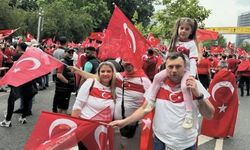 Almanya Euro 2024'ün gerçek ev sahibi Türk taraftarlar dünya basınının ilgisini çekti