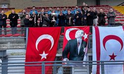 Belçika ile İngiltere Türk Toplumu Federasyonları Londra’da dostluk maçı yaptı 