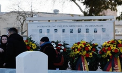 Almanya'nın Hanau kentindeki terör saldırısında hayatını kaybedenler anıldı