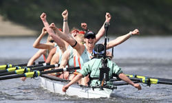 İngiltere’de kürek yarışlarında Cambridge, Oxford'a üstünlük sağladı