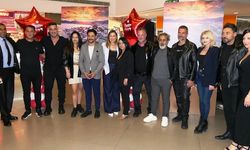 Marmaris’i hem turizme hem de sinemada  ailece tanıtıyorlar