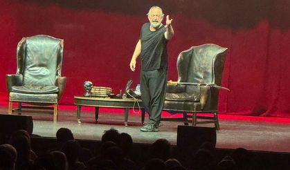 CEM YILMAZ, Londralı hayranlarını kahkaha tufanına boğdu