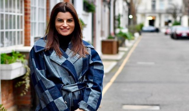 Londra’ya davet edilen Ece Vahapoğlu fit ve enerjik görüntüsüyle büyüledi