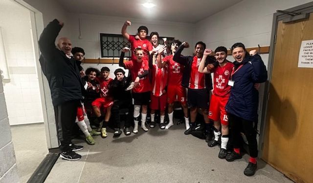 TTFF gençleri Londra'da rüzgar gibi esiyor