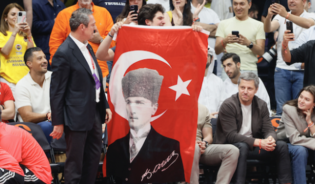 AVRUPA’NIN EN BÜYÜĞÜ ŞAMPİYON FENERBAHÇE BEKO