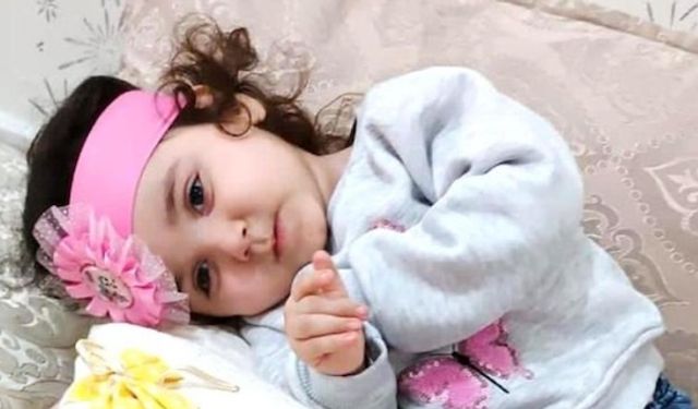 Dört  yaşındaki Menesa Efnan hayata tutunmak için desteklerinizi bekliyor
