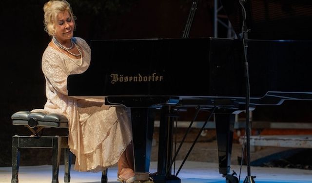 Genç Kemancılar Gümüşlük'te buluştu