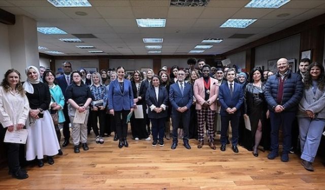 Londra Türk Toplumu Sanat Sergisi