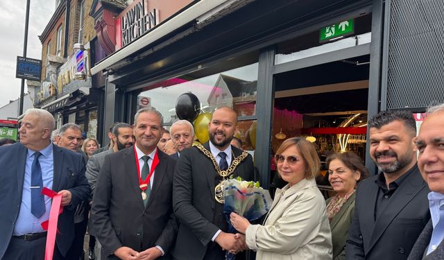 Londra’da Akdeniz’in Yeni İncisi, Lawin Kitchen Açıldı
