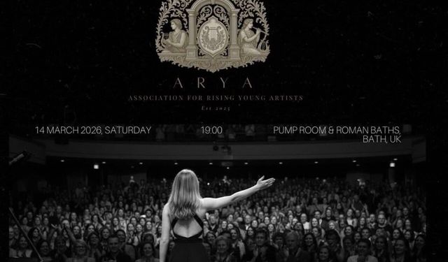 Bath’ta Türk gençlerden tarihi mekânda opera