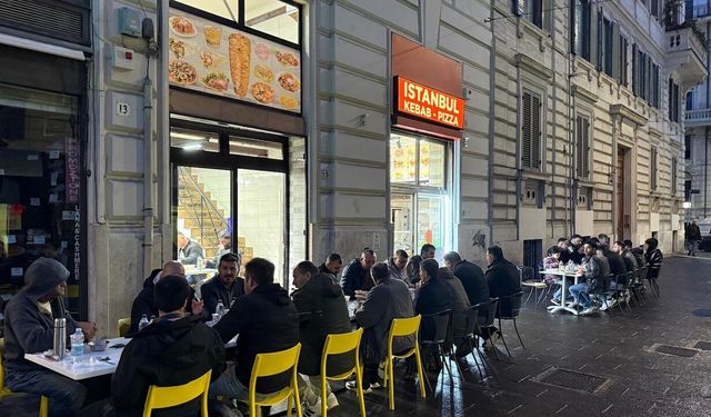 İtalya’nın başkentinde Müslümanlar iftar sofrasında buluştu