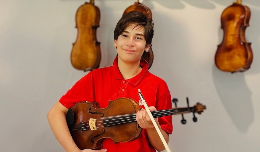 Genç yetenek Kutay dünya sahnelerinde